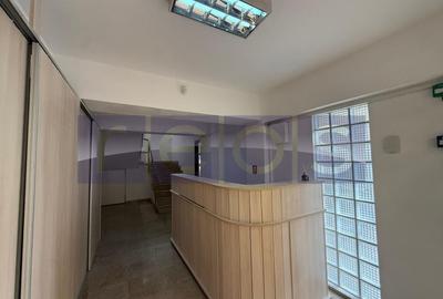 Birou, de 420 mp, în Victoriei - 8