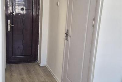 Garsonieră nedecomandată în Baza 3 - 8