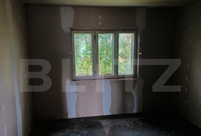 Casa renovabila ,spatioasa,cu un teren generos si gradina in - 14