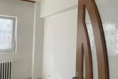 Apartament cu 3 camere semidecomandat în Central - 5