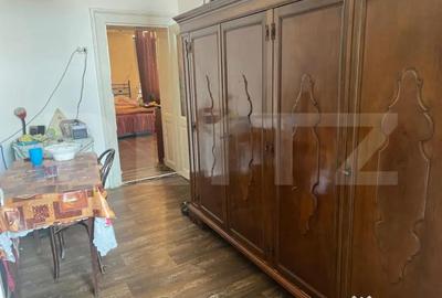 Apartament cu 3 camere semidecomandat în Traian - 1