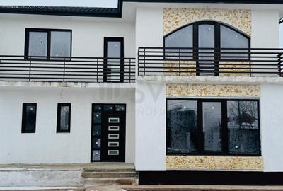 REV2005447 VILA 5 CAMERE CREVEDIA TEREN 500MP - 1