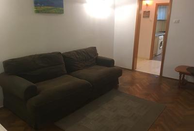 Apartament cu 4 camere semidecomandat în Costin Georgian - 4