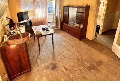 Apartament de vanzare - 3