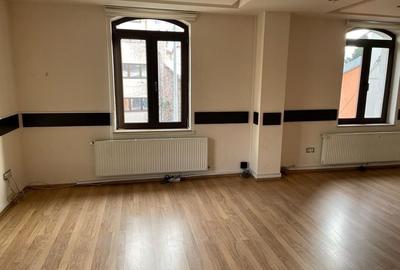 Piata Victoriei | Cladire de Birouri de vanzare - 2