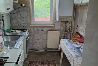 Inchiriez apartament 2camere Bacau - 4