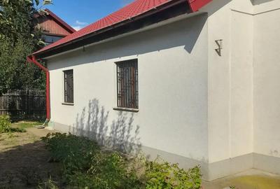Casa parter si mansarda necompartimentata, Valea Adanca Ezareni. - 2