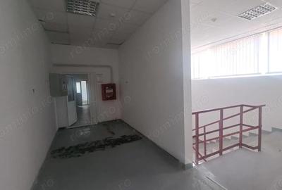 Spațiu comercial, de 178 mp, în Industriilor - 5