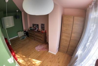 Apartament cu 3 camere semidecomandat în Tineretului - 4