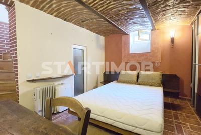 Casă individuală cu 4 camere cu Canalizare în Central - 16