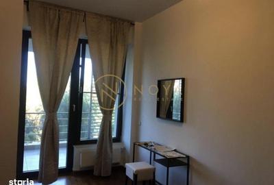Apartament cu 4 camere în Central - 1