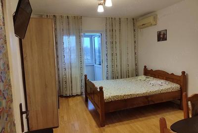 Garsonieră decomandată în Central - 3