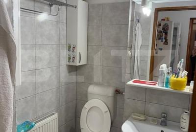 Apartament 3 camere, 69 mp, zona Micro 8 - 9
