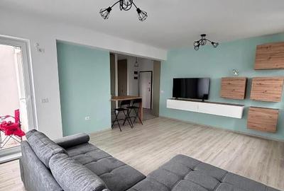 Apartament cu 2 camere, decomandat - zona Tractorul - 1