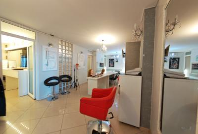 Spatiu comercial de inchiriat centru - 11
