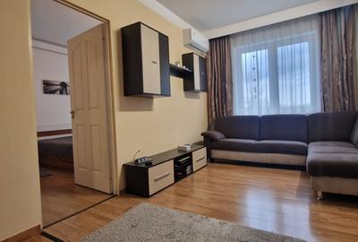 Apartament cu 2 camere semidecomandat, mobilat în Ștrand - 1