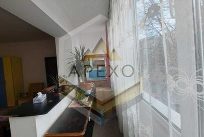 Garsonieră decomandată, mobilată în Județean - 3