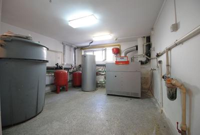 Casa cu o arhitectura deosebita si teren generos in zona Mehala - 23