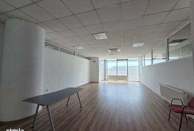 Spațiu comercial, de 80 mp, în Prundu