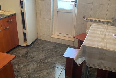 Apartament cu 2 camere decomandat în Capitol - 12
