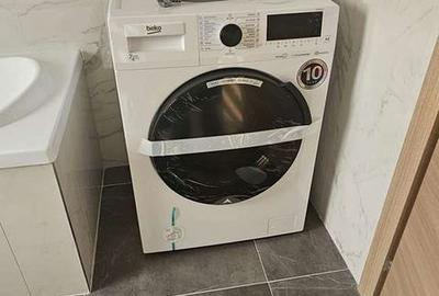Apartament cu 3 camere, mobilat în Tractorul - 16