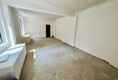 Casă cu 5 camere cu Teren 65 Mp în Dorobanți - 8