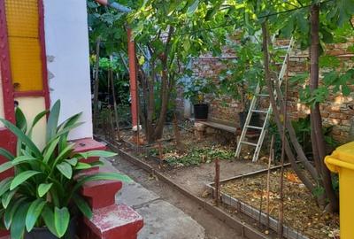 Casa individuala Rahova  perfect pentru renovare si personalizare - 2