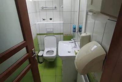 Spațiu comercial, de 200 mp, în 1 Mai - 8