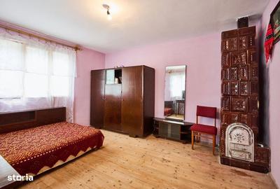 Casă cu 4 camere în Slatina - 2