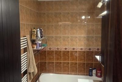 Apartament cu 2 camere decomandat, mobilat în 1 Mai - 10