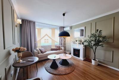 Apartament cu 3 camere semidecomandat, mobilat în Circumvalațiunii - 1