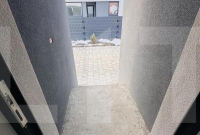 Casă cu 3 camere cu Teren 275 Mp în Vladimirescu - 3