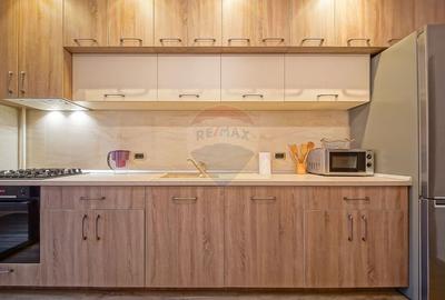 Apartament cu 1 camere decomandat în Tractorul - 18