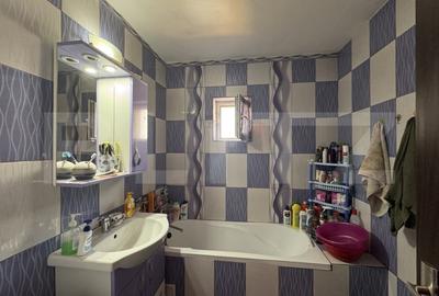 Apartament cu 3 camere, decomandat, zona Mall - 7