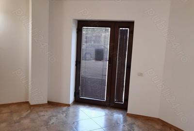 Spațiu comercial, de 30 mp, în Tomis II - 3