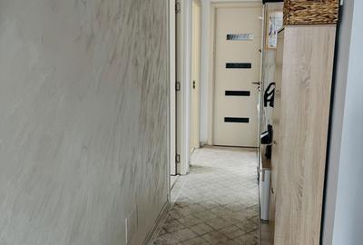 Apartament cu 3 camere semidecomandat în Chiajna - 1