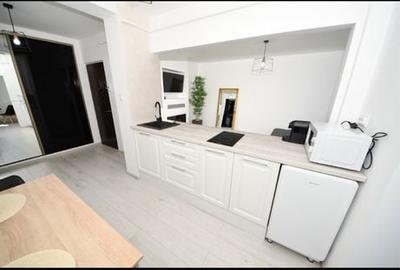 Apartament cu 2 camere decomandat în Micro 17 - 6