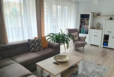Apartament cu 3 camere decomandat în Sud - 12