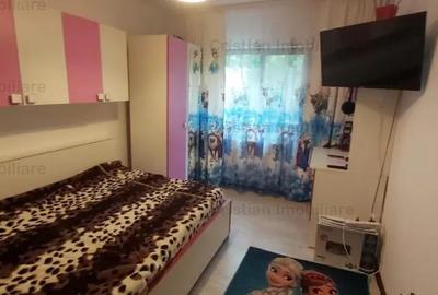 Apartament cu 3 camere decomandat în Călărași - 5