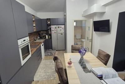 Casă cu 5 camere cu Teren 620 Mp în Central - 9