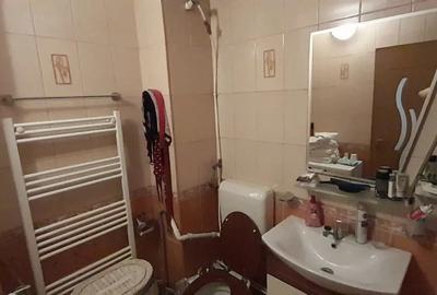 Apartament de vanzare - 4