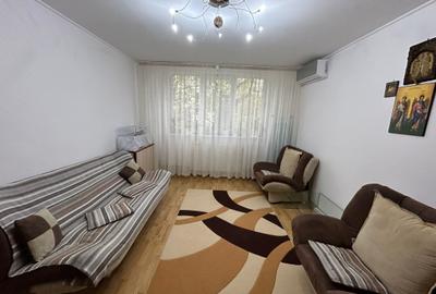 Titan Ozana 3 Camere Etaj 2 Centrala Proprie Instalatii Schimbate - 4