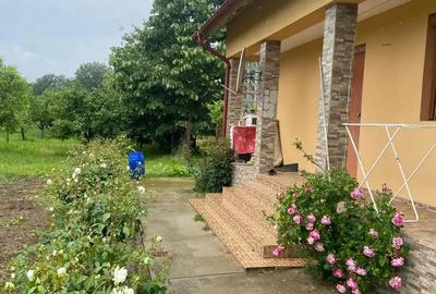 Casă cu 3 camere în Gârleni - 5