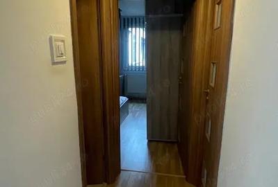 De vanzare apartament 3 camere Drumul Taberei,Bdul 1 Mai - 5