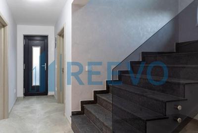 Casă cu 5 camere cu Teren 400 Mp în Calea Moldovei - 10