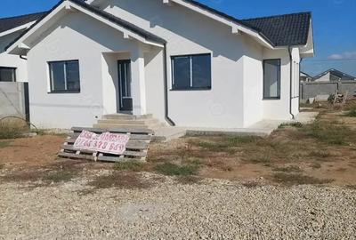 Casă cu 4 camere în Sântandrei - 6