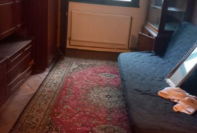 Casă pe colț, dublă deschidere, 4 camere - 1