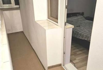 Apartament cu 2 camere decomandat în Crângași