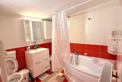 Casă individuală cu 4 camere cu Canalizare în Central - 9