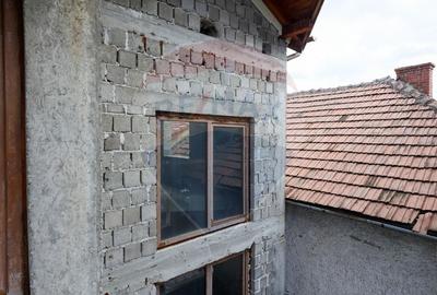 Casă cu 8 camere cu Teren 470 Mp în Gemenii - 29